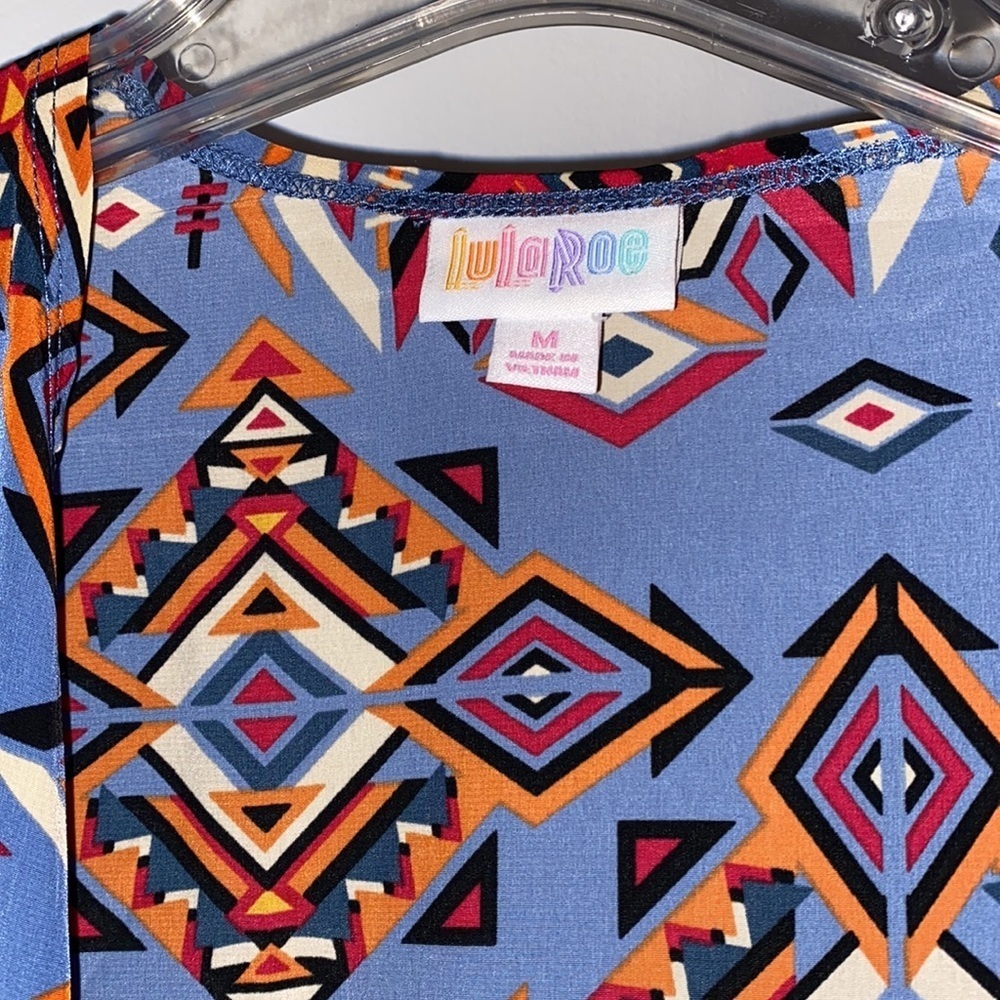 Beautiful NWT joy by LuLaRoe - Picture 4 of 7
